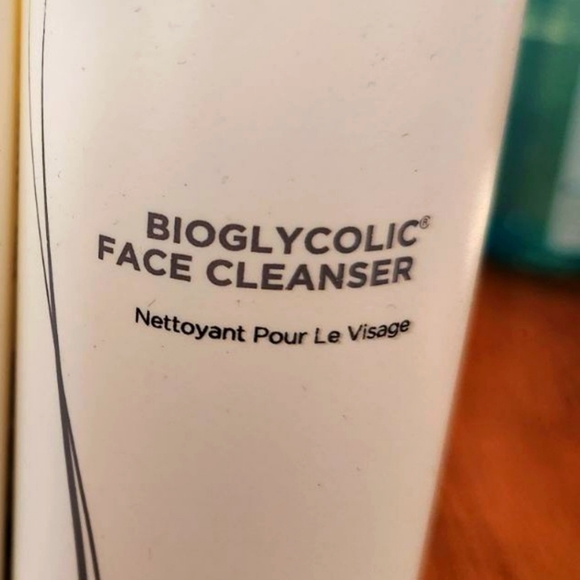 Jan Marini Skincare Jan Marini Bioglycolic Face Cleanser Step